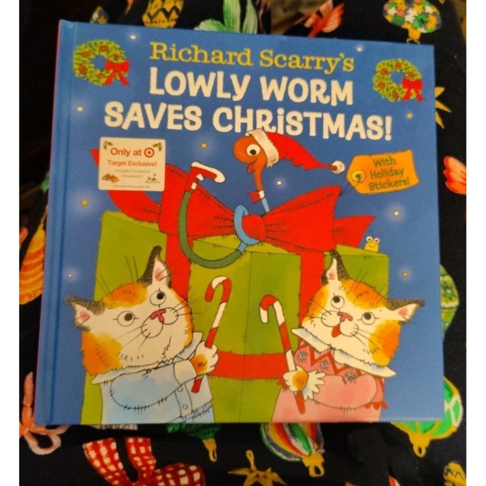 Richard Scarry's Lowly Worm Saves Christmas!, Hardcover by Scarry, Richard